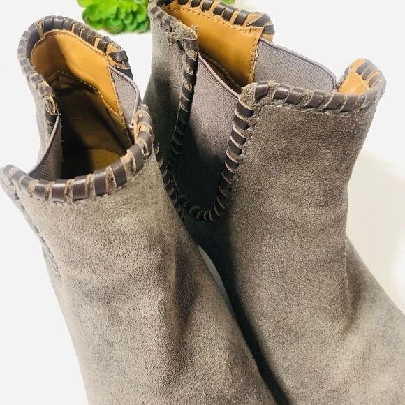 Jack Rogers Taupe Grey Beige Suede Ankle Boots - Picture 11 of 11